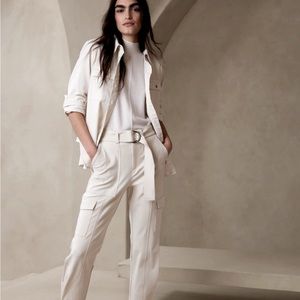 Banana Republic Stretch Cargo Pants